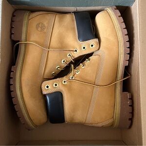 Timberland Boots - Barely Worn